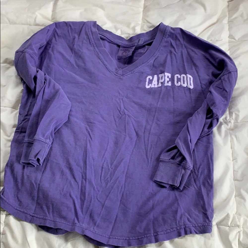 Cape Cod oversized v neck